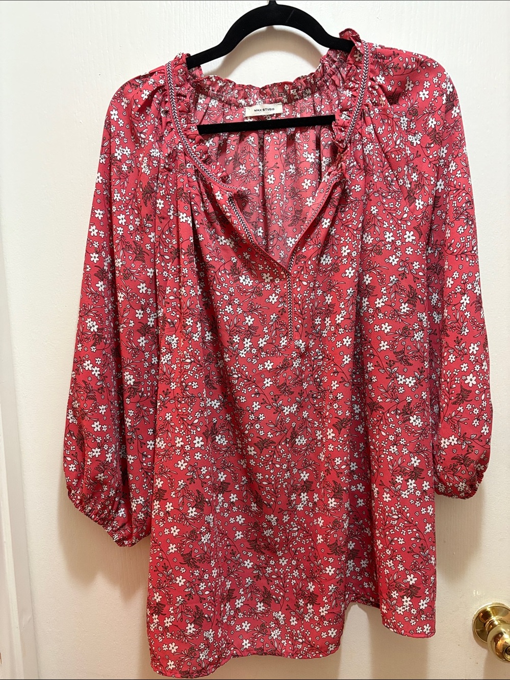 Women’s Floral Peasant Blouse — Pink